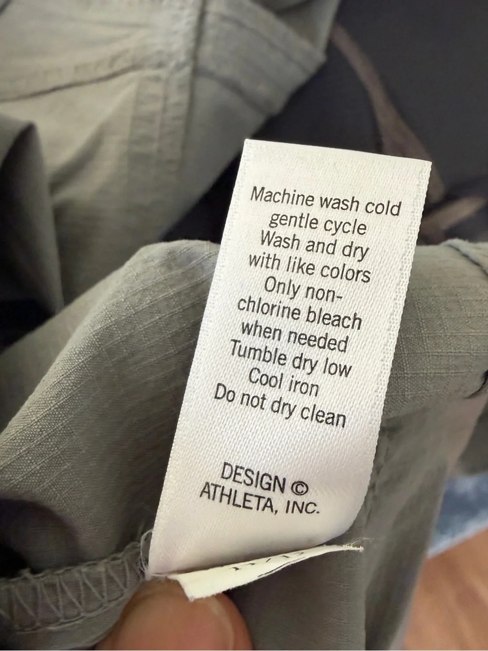 Athleta women light